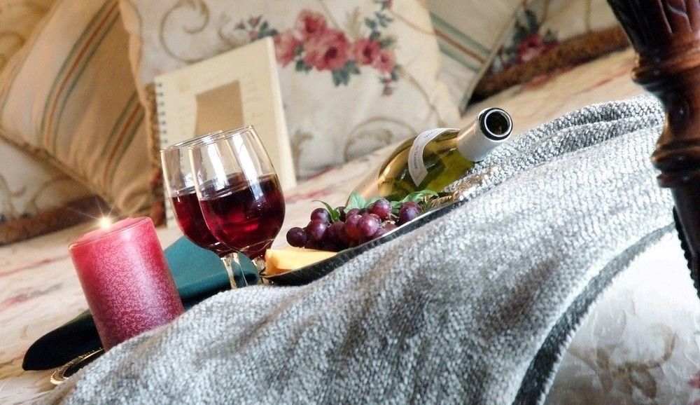Arbor Hill Inn La Porte Екстериор снимка