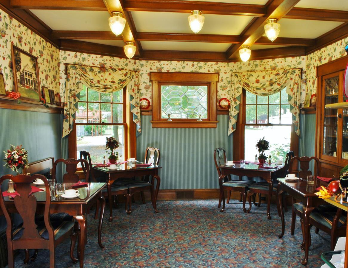 Arbor Hill Inn La Porte Екстериор снимка