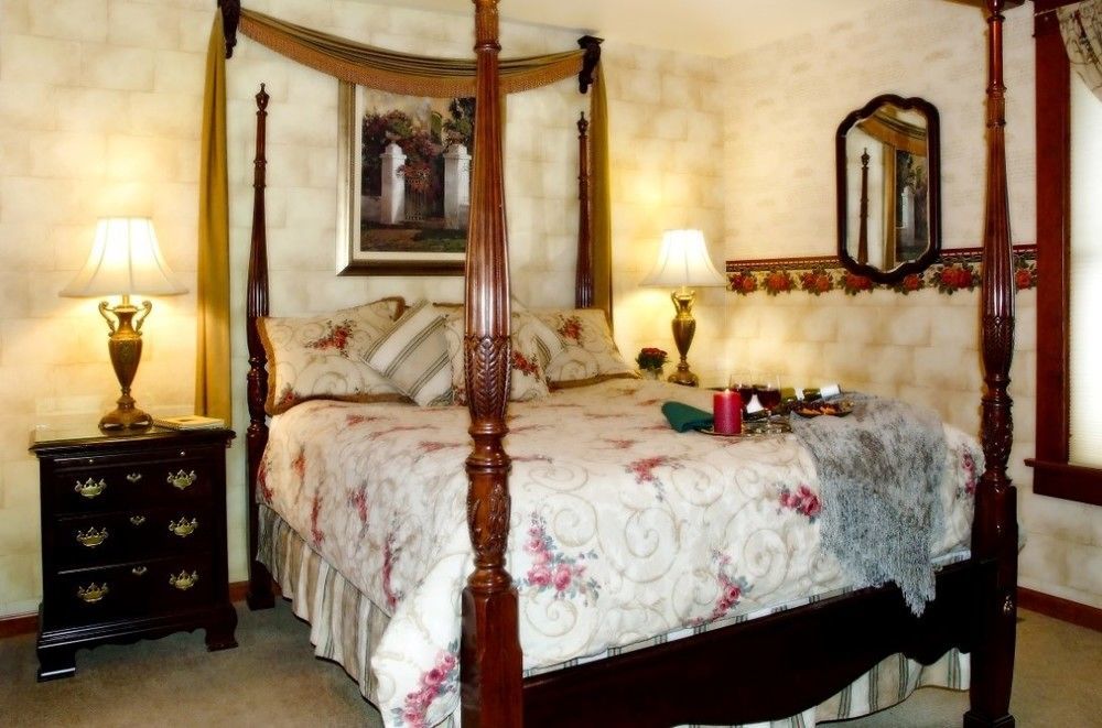 Arbor Hill Inn La Porte Екстериор снимка